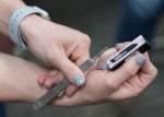 A Safer Way to Handle Surgical Scalpel Blades A Safer Way to Handle Surgical Scalpel Blades